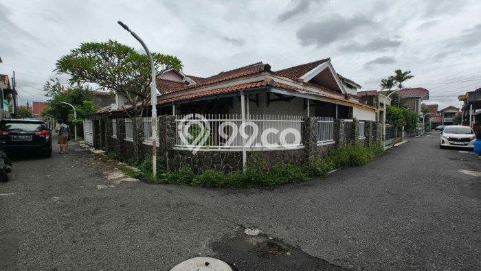 DIJUAL CEPAT! Rumah Premium di Soekarno Hatta, Bandung, LT 204m² LB 180m² Bisa Nego! DIJUAL CEPAT! Rumah Premium di Soekarno Hatta, Bandung, LT 204m² LB 180m² Bisa Nego!