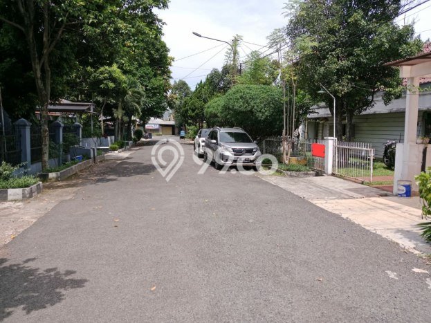 Rumah EXCLUSIVE di Batununggal, Bandung, LT 300m2m² Bangunan 245m2m² HARGA TERBAIK! Rumah EXCLUSIVE di Batununggal, Bandung, LT 300m2m² Bangunan 245m2m² HARGA TERBAIK!