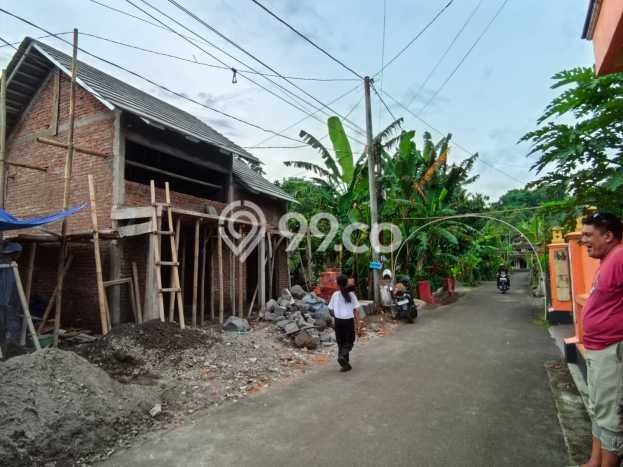 Jual Rumah Harga Miring Godean Punya 2 Kamar & LT 109m2 Jual Rumah Harga Miring Godean Punya 2 Kamar & LT 109m2
