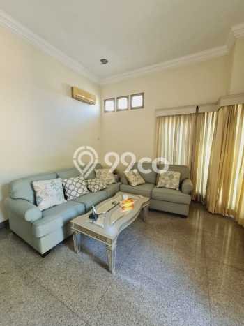 Hunian Mewah LB 450m2 Siap Huni Desain Elegan di Tuparev, Cirebon Hunian Mewah LB 450m2 Siap Huni Desain Elegan di Tuparev, Cirebon