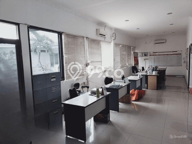 Dijual Gudang Kawasan Harjamukti, Luas 1700m², Lokasi Strategis Dijual Gudang Kawasan Harjamukti, Luas 1700m², Lokasi Strategis