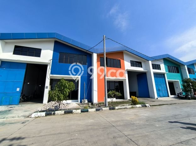 Pabrik Disewakan di Area Ramai Brebes, Brebes Pabrik Disewakan di Area Ramai Brebes, Brebes