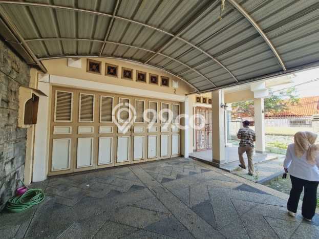Hunian Mewah LB 450m2 Siap Huni Desain Elegan di Tuparev, Cirebon Hunian Mewah LB 450m2 Siap Huni Desain Elegan di Tuparev, Cirebon