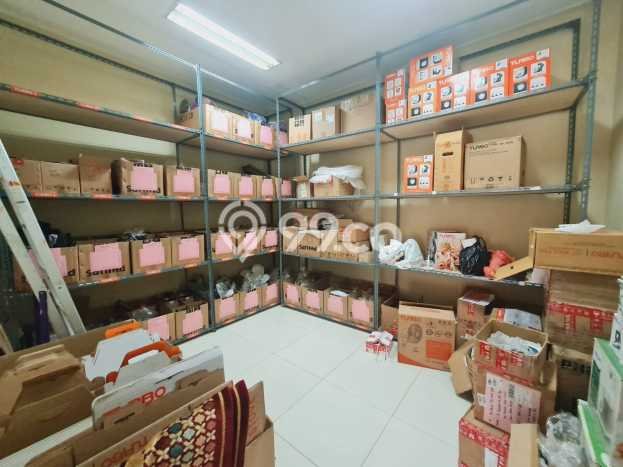 Gudang Favorit Dijual di Kesambi Cirebon Kawasan Pusat Bisnis Gudang Favorit Dijual di Kesambi Cirebon Kawasan Pusat Bisnis