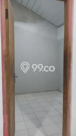 LOKASI TERBAIK! Rumah di Godean, 0 KM, Area Premium, Luas 90m² Bangunan 70m² LOKASI TERBAIK! Rumah di Godean, 0 KM, Area Premium, Luas 90m² Bangunan 70m²