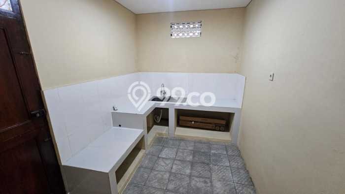 Lokasi strategis! Rumah siap huni disewakan di Ngaglik LB 70m2 Lokasi strategis! Rumah siap huni disewakan di Ngaglik LB 70m2