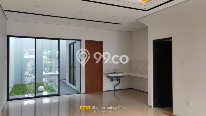Rumah Luxury Modern Siap Huni di Muara Bandung Rumah Luxury Modern Siap Huni di Muara Bandung