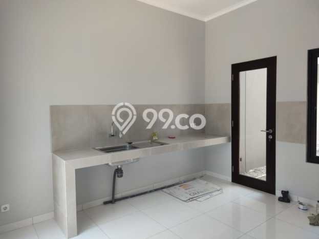 Rumah Elit Modern Siap Huni di BKR Bandung Rumah Elit Modern Siap Huni di BKR Bandung