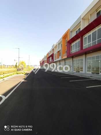 Ruko Bagus Dijual LB 200m2 Lokasi Strategis Bandung Area Cocok untuk Bisnis Ruko Bagus Dijual LB 200m2 Lokasi Strategis Bandung Area Cocok untuk Bisnis