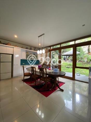 HOT DEAL! Rumah area Setra Duta, 4 KT, Lingkungan Asri, Luas 530m² LB 350m² HOT DEAL! Rumah area Setra Duta, 4 KT, Lingkungan Asri, Luas 530m² LB 350m²