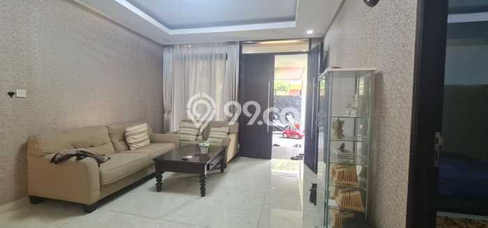 Rumah Elit LB 666m2 Siap Pakai Desain Elegan di Cipaku, Bandung Rumah Elit LB 666m2 Siap Pakai Desain Elegan di Cipaku, Bandung