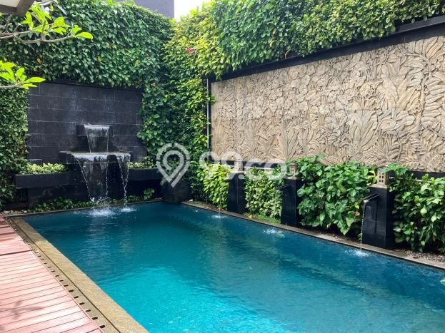 Rumah Elit Modern Tanpa Renovasi di BKR Bandung Rumah Elit Modern Tanpa Renovasi di BKR Bandung