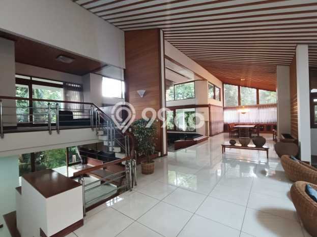 Disewakan! Rumah 4 Kamar Tidur &
4 Kamar Mandi di Setiabudi, Bandung Disewakan! Rumah 4 Kamar Tidur &
4 Kamar Mandi di Setiabudi, Bandung