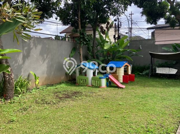Rumah Elit Modern Tanpa Renovasi di BKR Bandung Rumah Elit Modern Tanpa Renovasi di BKR Bandung