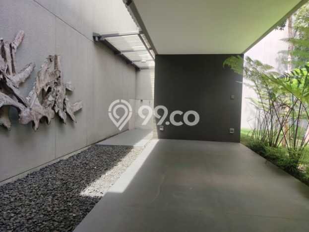 Rumah baru minimalis design sangat keren di Batununggal, Bandung Rumah baru minimalis design sangat keren di Batununggal, Bandung