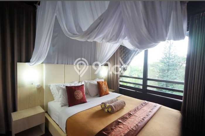Vila Nyaman Kawasan , Dimensi 1070m2m², Akses ke beragam kebutuhan Vila Nyaman Kawasan , Dimensi 1070m2m², Akses ke beragam kebutuhan