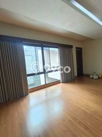Disewakan! Rumah 5 Kamar Tidur &
4 Kamar Mandi di Singgasana, Bandung Disewakan! Rumah 5 Kamar Tidur &
4 Kamar Mandi di Singgasana, Bandung