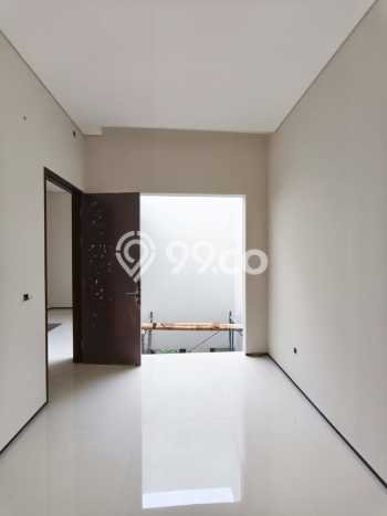 Jual Rumah Mewah Megah Dengan View Cantik di Setra Duta, Bandung Jual Rumah Mewah Megah Dengan View Cantik di Setra Duta, Bandung