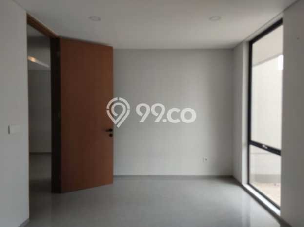 Rumah 4 KT 4 KM Luas Tanah 157m², Luas Bangunan 298m² di Setra Duta, Bandung Rumah 4 KT 4 KM Luas Tanah 157m², Luas Bangunan 298m² di Setra Duta, Bandung