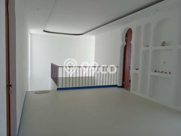 Vila Premium di , Ukuran 300m2m², Akses ke berbagai fasilitas Vila Premium di , Ukuran 300m2m², Akses ke berbagai fasilitas