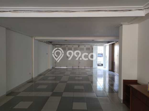 For Sale! Luxury House LT 561m2 Desain Modern di Setra Duta For Sale! Luxury House LT 561m2 Desain Modern di Setra Duta