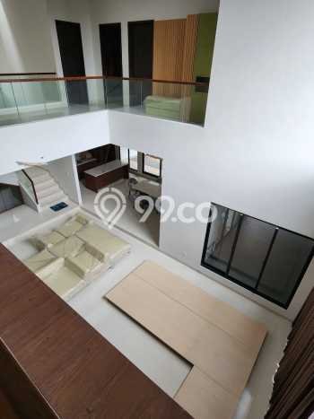 Siap Huni Rumah Mewah 4 Kamar di Gedebage Dekat ke Mana Saja Siap Huni Rumah Mewah 4 Kamar di Gedebage Dekat ke Mana Saja