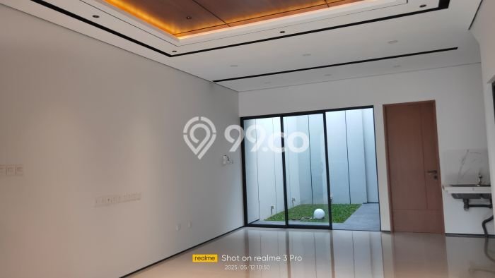 Rumah Luxury Modern Siap Huni di Muara Bandung Rumah Luxury Modern Siap Huni di Muara Bandung