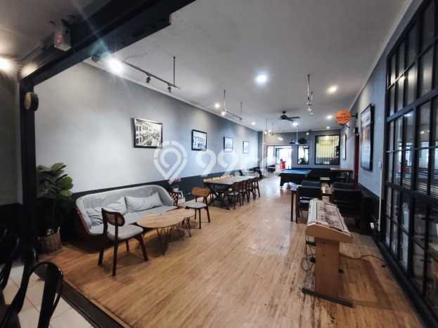 Komersial Disewa di Bandung dengan LB 232m2 Area Komersial Ramai Komersial Disewa di Bandung dengan LB 232m2 Area Komersial Ramai