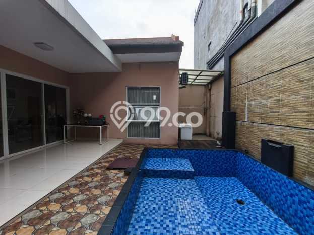 Rumah Elit Modern Tanpa Renovasi di Moch Toha Bandung Rumah Elit Modern Tanpa Renovasi di Moch Toha Bandung