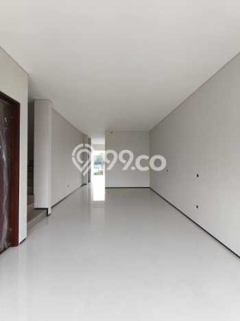 Jual Rumah Mewah Megah Dengan View Cantik di Setra Duta, Bandung Jual Rumah Mewah Megah Dengan View Cantik di Setra Duta, Bandung