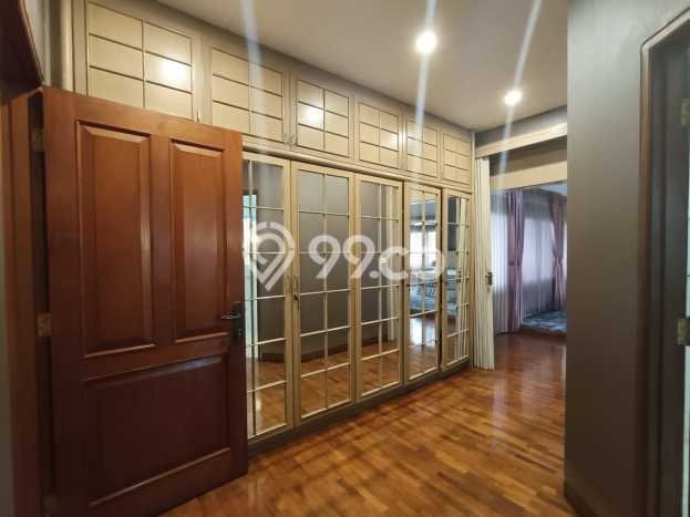 Disewakan! Rumah 4 Kamar Tidur &
4 Kamar Mandi di Setiabudi, Bandung Disewakan! Rumah 4 Kamar Tidur &
4 Kamar Mandi di Setiabudi, Bandung