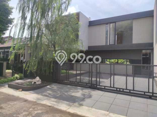 Rumah baru minimalis design sangat keren di Batununggal, Bandung Rumah baru minimalis design sangat keren di Batununggal, Bandung
