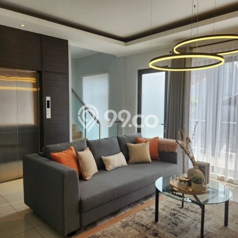 Jual Rumah Mewah Megah Dengan View Cantik di Setra Sari, Bandung Jual Rumah Mewah Megah Dengan View Cantik di Setra Sari, Bandung