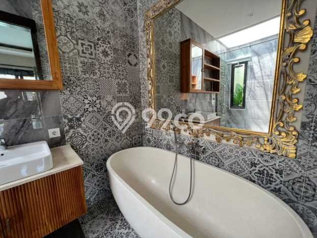 HARGA MENARIK! Vila di Ubud, Ukuran 180m2m², Lingkungan Tenang dan aman HARGA MENARIK! Vila di Ubud, Ukuran 180m2m², Lingkungan Tenang dan aman