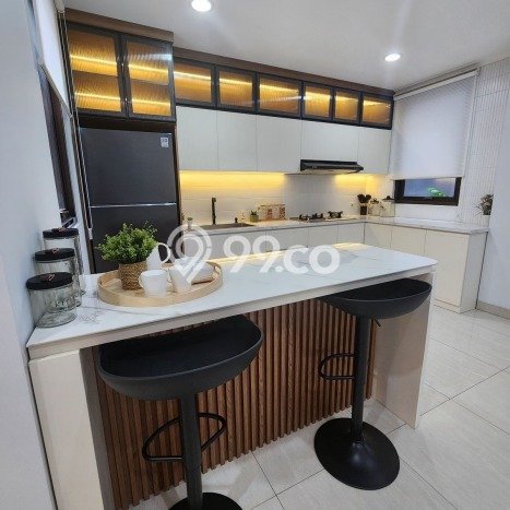 Jual Rumah Mewah Megah Dengan View Cantik di Setra Sari, Bandung Jual Rumah Mewah Megah Dengan View Cantik di Setra Sari, Bandung