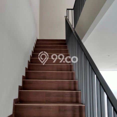 Rumah Mewah LB 200m2 Siap Huni Desain Elegan di Mekar Wangi, Bandung Rumah Mewah LB 200m2 Siap Huni Desain Elegan di Mekar Wangi, Bandung