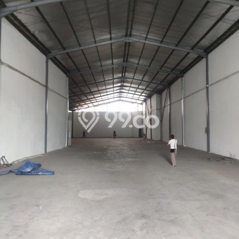 PRIME LOCATION! Gudang Kawasan Soekarno Hatta, Luas 875m², Area Ramai, Siap Pakai PRIME LOCATION! Gudang Kawasan Soekarno Hatta, Luas 875m², Area Ramai, Siap Pakai
