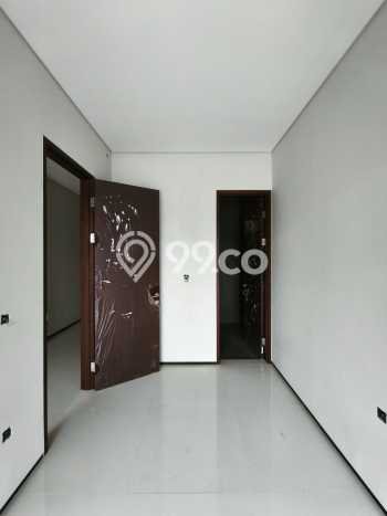 Jual Rumah Mewah Megah Dengan View Cantik di Setra Duta, Bandung Jual Rumah Mewah Megah Dengan View Cantik di Setra Duta, Bandung
