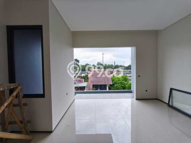 Jual Rumah Mewah Megah Dengan View Cantik di Setra Duta, Bandung Jual Rumah Mewah Megah Dengan View Cantik di Setra Duta, Bandung