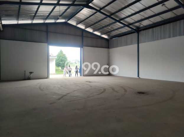 Disewakan Gudang di Kawasan Ramai Leuwi Gajah Luas 540m2 Disewakan Gudang di Kawasan Ramai Leuwi Gajah Luas 540m2