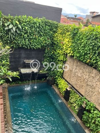 Rumah Elit Modern Tanpa Renovasi di BKR Bandung Rumah Elit Modern Tanpa Renovasi di BKR Bandung