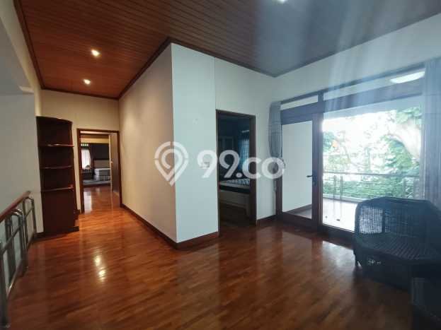 Disewakan! Rumah 4 Kamar Tidur &
4 Kamar Mandi di Setiabudi, Bandung Disewakan! Rumah 4 Kamar Tidur &
4 Kamar Mandi di Setiabudi, Bandung