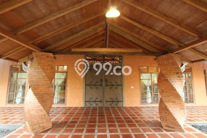 Hunian Mewah LB 550m2 Siap Huni Desain Elegan di Sleman, Yogyakarta Hunian Mewah LB 550m2 Siap Huni Desain Elegan di Sleman, Yogyakarta