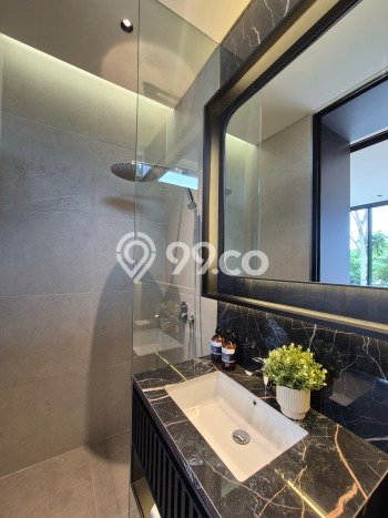 Rumah Elit Modern Siap Huni di Lippo Karawaci Tangerang Rumah Elit Modern Siap Huni di Lippo Karawaci Tangerang