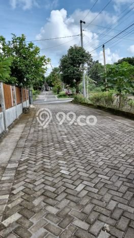 Tanah Dijual Lokasi Ngaglik, Sleman Luas 437m2 Legalitas Aman Tanah Dijual Lokasi Ngaglik, Sleman Luas 437m2 Legalitas Aman