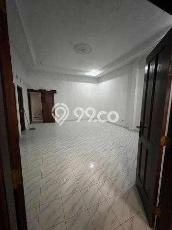 AREA BERKEMBANG! Gudang For Rent Kawasan Bantul, Luas 1800m², Siap Bisnis AREA BERKEMBANG! Gudang For Rent Kawasan Bantul, Luas 1800m², Siap Bisnis