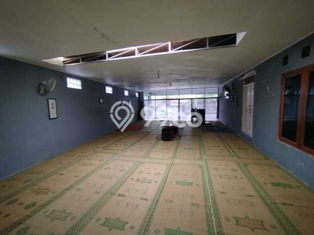 SPECIAL PRICE! Rumah di Godean, 4 KT, Akses Mudah Fasilitas Umum, Luas 750m2m² Bangunan 600m2m² SPECIAL PRICE! Rumah di Godean, 4 KT, Akses Mudah Fasilitas Umum, Luas 750m2m² Bangunan 600m2m²