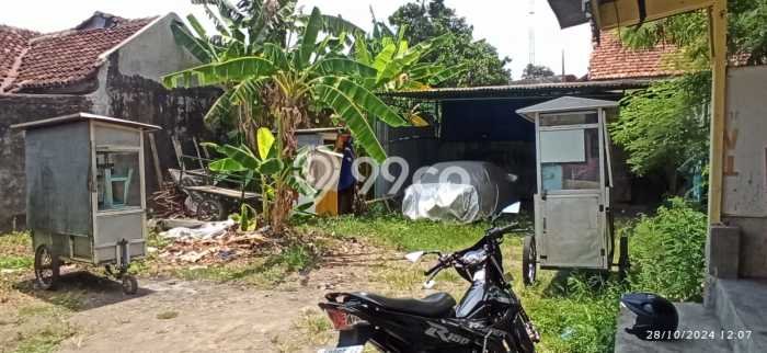 Lahan Strategis di Godean Dijual dengan Luas 178m2 Lahan Strategis di Godean Dijual dengan Luas 178m2