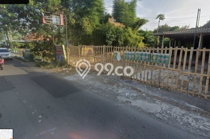 Lahan Strategis di Ngaglik Dijual dengan Luas 350m2 Lahan Strategis di Ngaglik Dijual dengan Luas 350m2