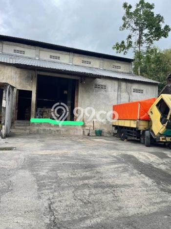 Gudang Dijual Lokasi Emas di Kasihan Luas 675m2 Gudang Dijual Lokasi Emas di Kasihan Luas 675m2